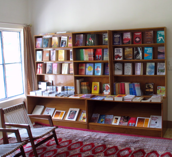 Bookstore/Gift Shop